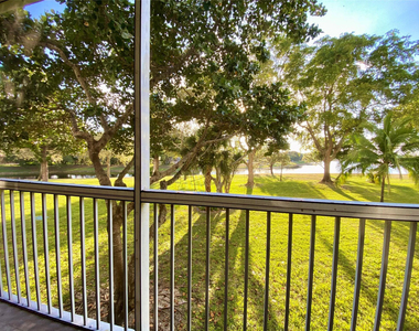 3010 N Course Drive - Photo Thumbnail 17
