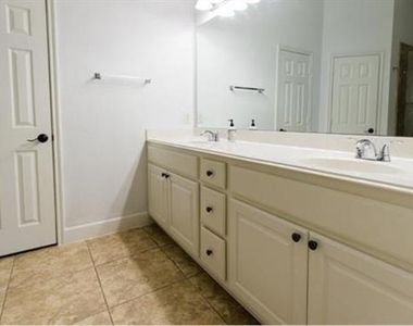 4525 W University Boulevard - Photo Thumbnail 18