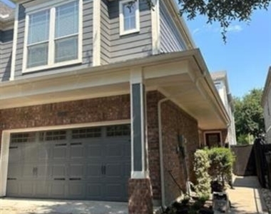 4525 W University Boulevard - Photo Thumbnail 1