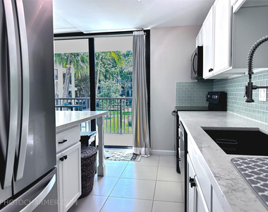 1301 River Reach Drive - Photo Thumbnail 4