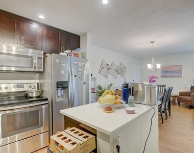 2990 Ne 16th Avenue - Photo Thumbnail 3