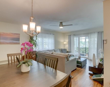 2990 Ne 16th Avenue - Photo Thumbnail 6
