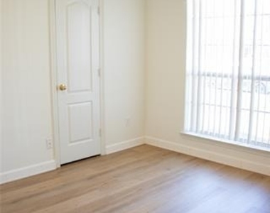 10305 Bent Tree Drive - Photo Thumbnail 9