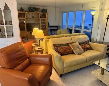 133 N Pompano Beach Boulevard - Photo Thumbnail 14