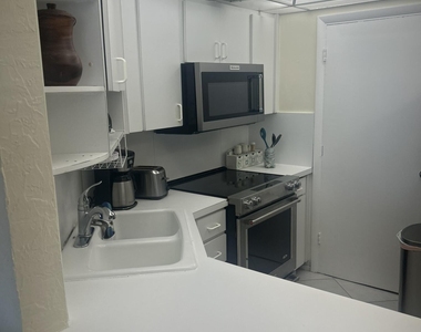 133 N Pompano Beach Boulevard - Photo Thumbnail 26