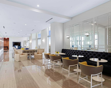 2000 Metropica Way - Photo Thumbnail 23