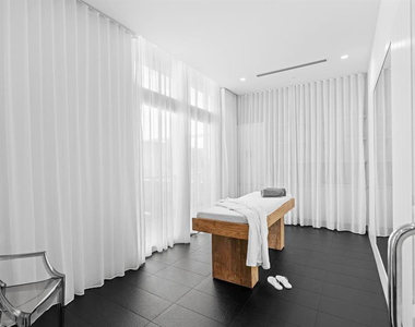 2000 Metropica Way - Photo Thumbnail 27