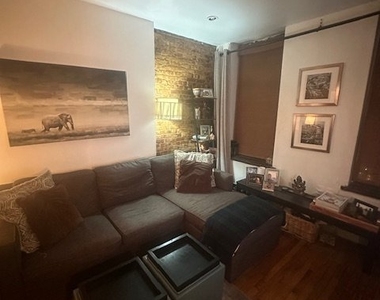 453 West 46th Street, New York, NY 10036 - Photo Thumbnail 4