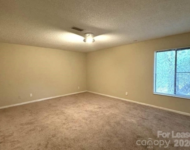 722 Mallard Head Lane - Photo Thumbnail 11