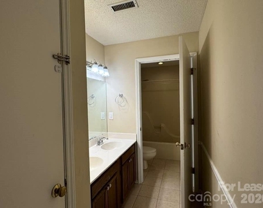 722 Mallard Head Lane - Photo Thumbnail 2