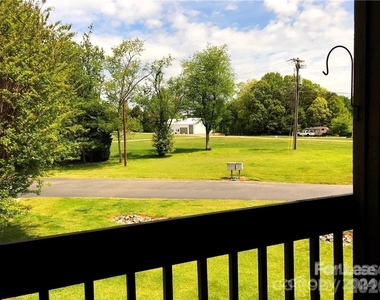 722 Mallard Head Lane - Photo Thumbnail 17