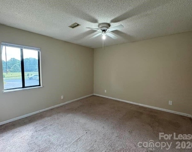 722 Mallard Head Lane - Photo Thumbnail 14