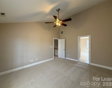 3993 Lake Shore Road S - Photo Thumbnail 22