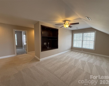 3993 Lake Shore Road S - Photo Thumbnail 28