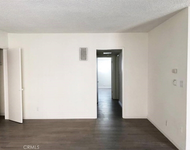 703 E California Boulevard - Photo Thumbnail 8