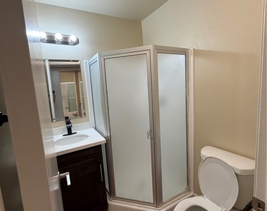602 W California - Photo Thumbnail 6