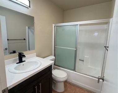 602 W California - Photo Thumbnail 5