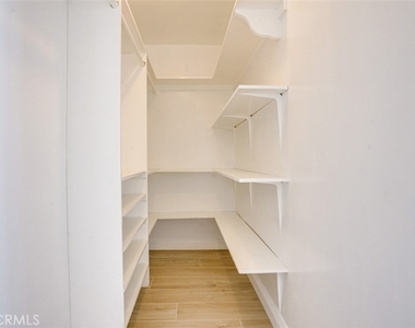 24306 Gilmore Street - Photo Thumbnail 23