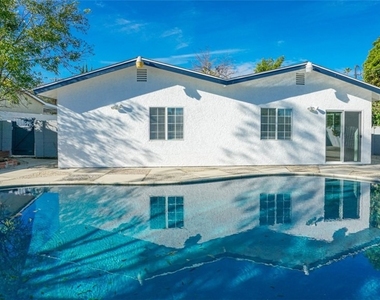 24306 Gilmore Street - Photo Thumbnail 26