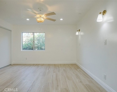 24306 Gilmore Street - Photo Thumbnail 2