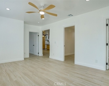 24306 Gilmore Street - Photo Thumbnail 14
