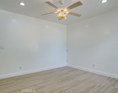 24306 Gilmore Street - Photo Thumbnail 16