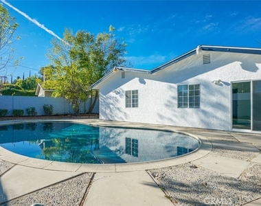 24306 Gilmore Street - Photo Thumbnail 32