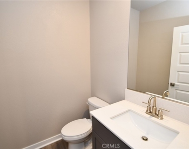 1487 Skyline Lane - Photo Thumbnail 21
