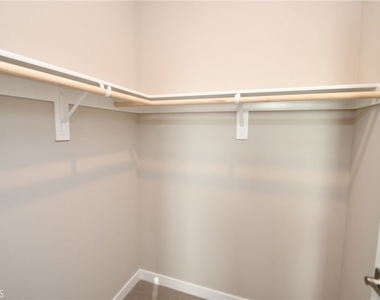 1487 Skyline Lane - Photo Thumbnail 25