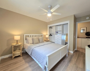 528 Anita Street - Photo Thumbnail 17