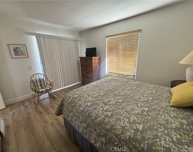 2701 E Mesquite - Photo Thumbnail 11