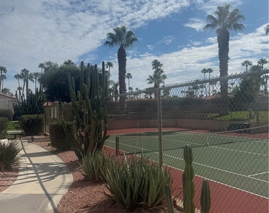 2701 E Mesquite - Photo Thumbnail 16