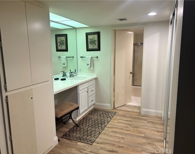 2701 E Mesquite - Photo Thumbnail 9