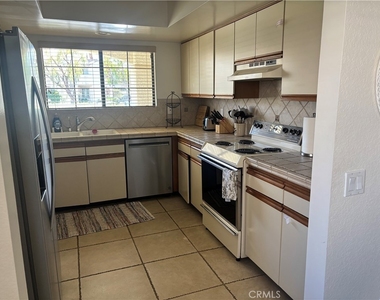 2701 E Mesquite - Photo Thumbnail 5