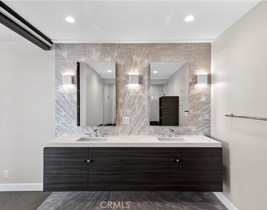 855 Santa Ana Street - Photo Thumbnail 16