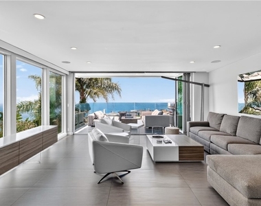 855 Santa Ana Street - Photo Thumbnail 4