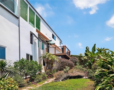 855 Santa Ana Street - Photo Thumbnail 29