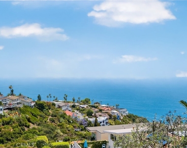 855 Santa Ana Street - Photo Thumbnail 3
