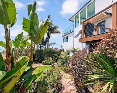 855 Santa Ana Street - Photo Thumbnail 27