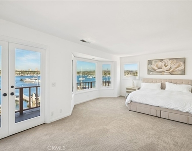 1214 E Balboa Boulevard - Photo Thumbnail 18
