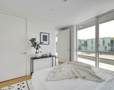 1705 Ocean Avenue - Photo Thumbnail 17