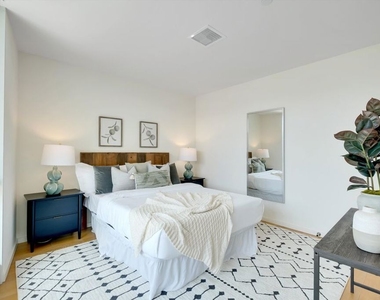 1705 Ocean Avenue - Photo Thumbnail 16