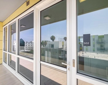 1705 Ocean Avenue - Photo Thumbnail 5