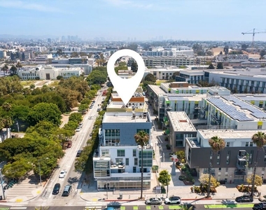 1705 Ocean Avenue - Photo Thumbnail 28