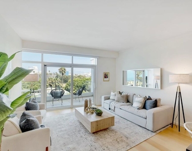 1705 Ocean Avenue - Photo Thumbnail 8
