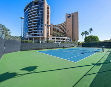 4316 Marina City Dr - Photo Thumbnail 37