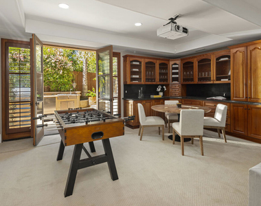 587 Entrada Drive - Photo Thumbnail 25