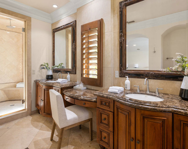 587 Entrada Drive - Photo Thumbnail 18