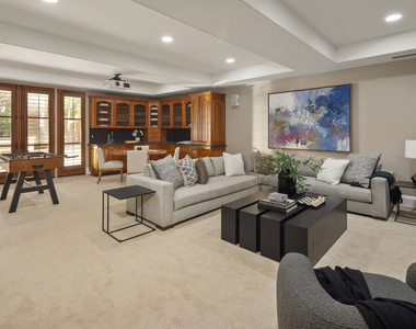 587 Entrada Drive - Photo Thumbnail 24