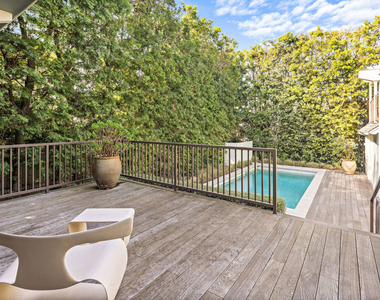 165 Mabery Road - Photo Thumbnail 13